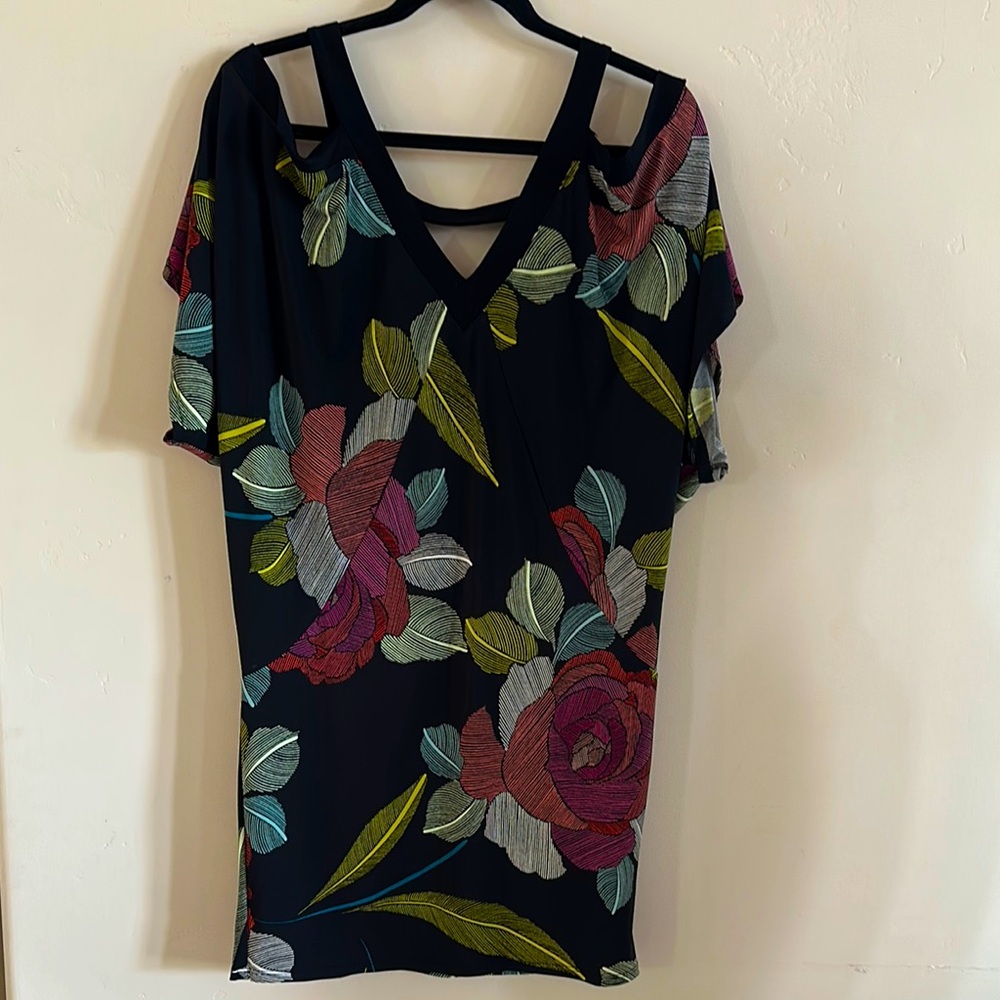 Trina Turk Pink and Green Graphic Short Sleeve Blouse size small